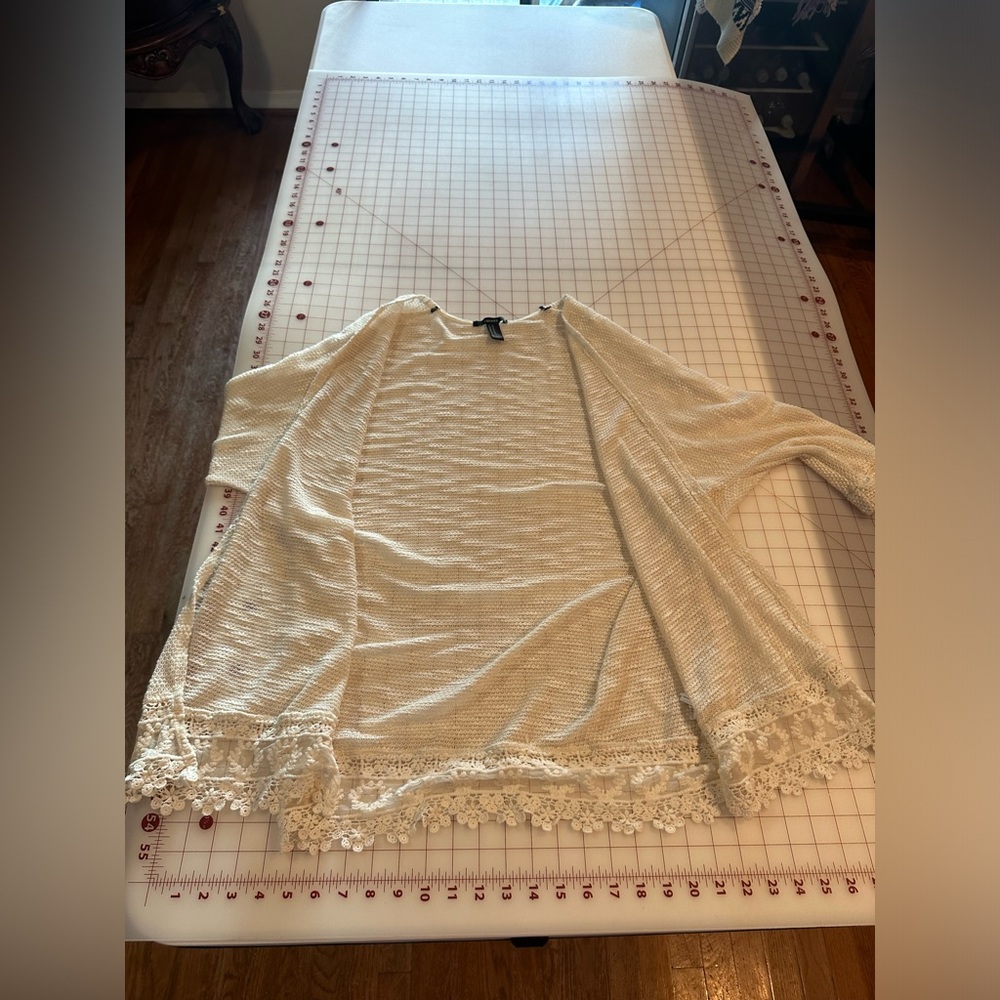 Forever 21 size medium cream and white colored boho comfy stretch lace - Picture 8 of 12